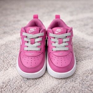 Nike Kids Fuchsia Sneakers